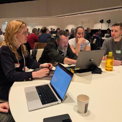 Intense collaboration photo by Gábor Hojtsy